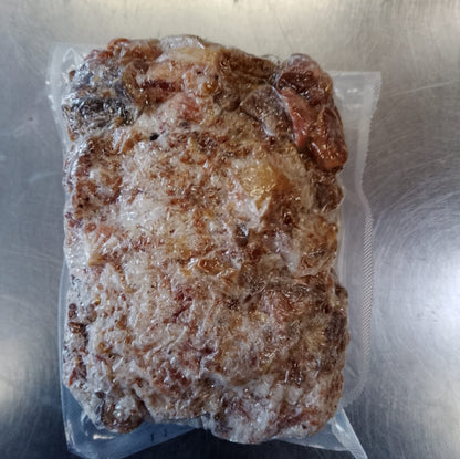 Wildfleisch, gekocht und gewürfelt