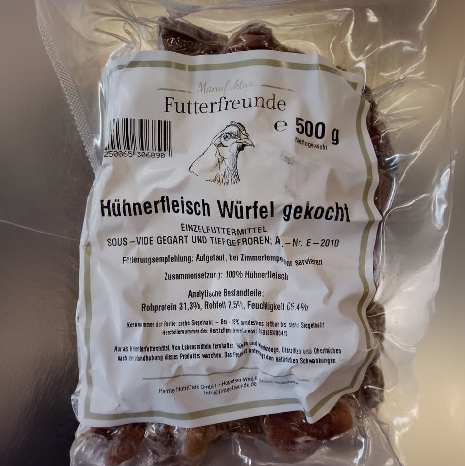 Hühnerfleisch, gekocht und gewürfelt